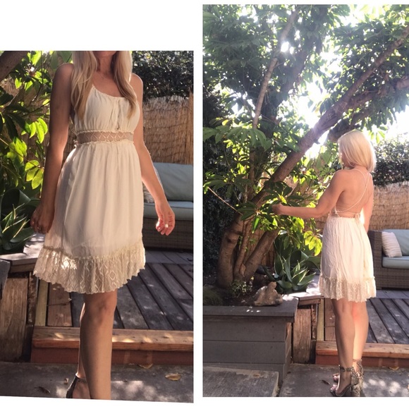 ☕️Lovely Ivory Boho Lace Dress🌟 - Picture 2 of 3